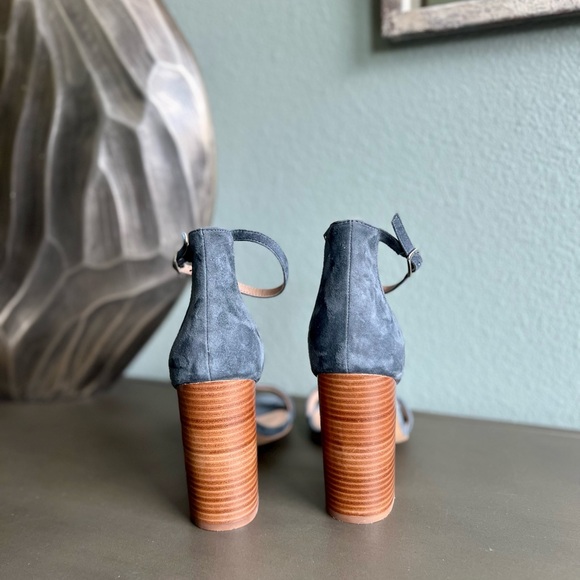 {Steve Madden} Carrson Suede Block Heels - Picture 4 of 7